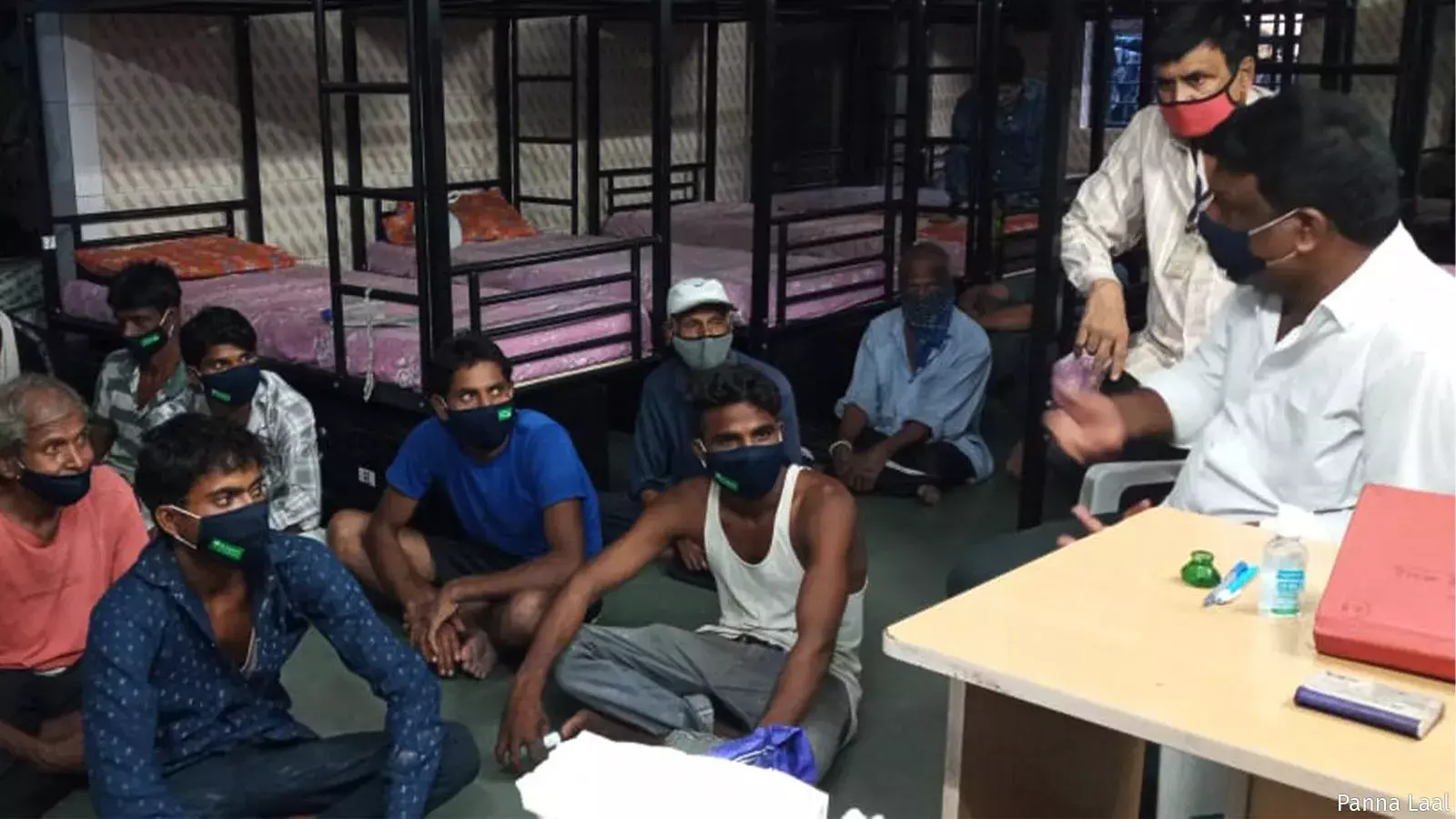 Covid Lockdowns Leave Migrant Workers Struggling For Healthcare, Vaccination Covid Lockdowns Leave Migrant Workers Struggling For Healthcare, Vaccination