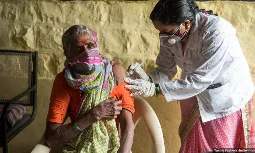 1 Billion Vaccine Doses, But Women, Tribals Lag 1 Billion Vaccine Doses, But Women, Tribals Lag