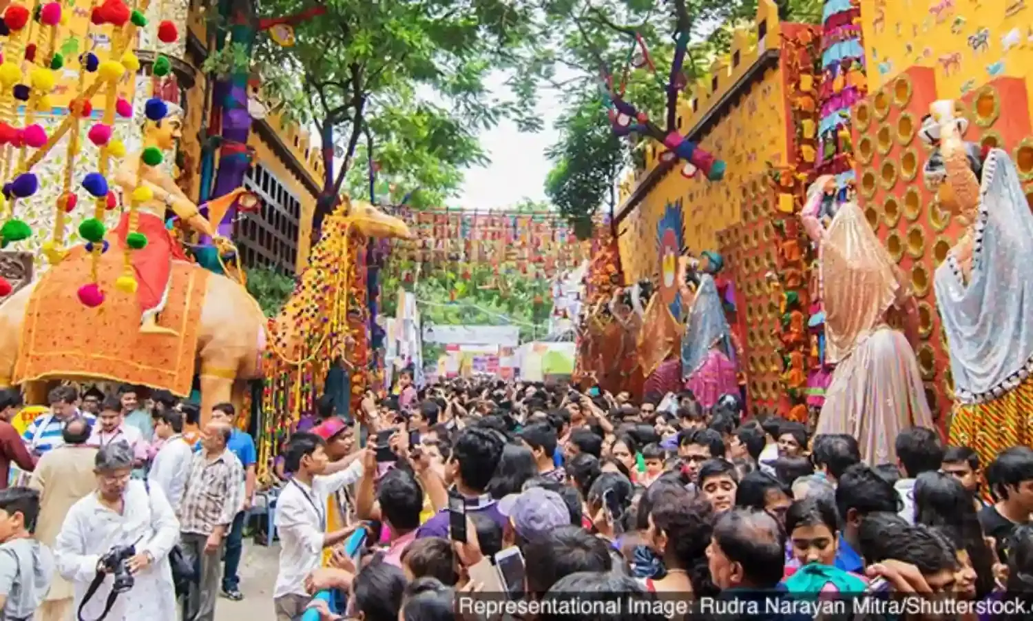 Can West Bengal Avoid A COVID-19 Surge During Durga Puja? Can West Bengal Avoid A COVID-19 Surge During Durga Puja?