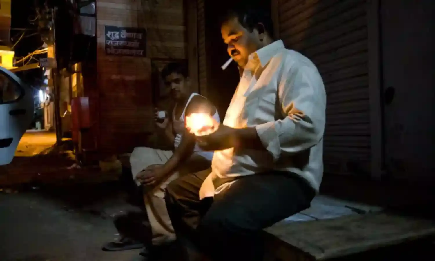 Stealthily, Smoke Kills 1 in 8 Indians