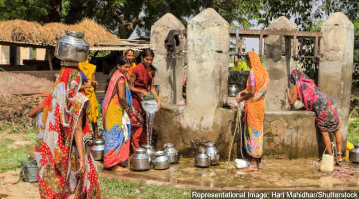 As India Fights COVID, 50% Households Share A Water Source, 41% Share Toilets As India Fights COVID, 50% Households Share A Water Source, 41% Share Toilets