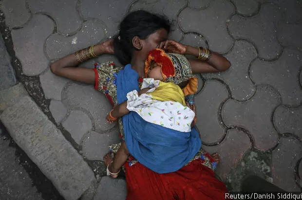 Childbearing Expenses Push 47% Of Indian Women Into Poverty