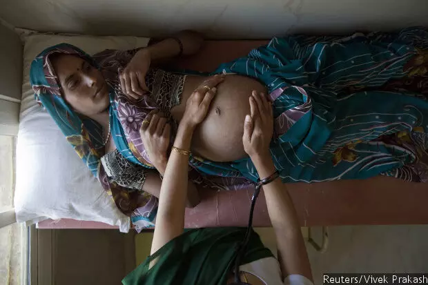 Why India Cannot Follow A New WHO Guideline To Protect Its Mothers