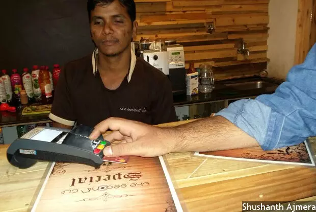 4 Indicators Of Indias Cashless Growth -- And Hurdles To Future Expansion