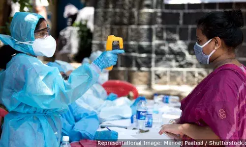 India Does Not Test Healthcare Workers Regularly, Putting Them And Patients At Risk India Does Not Test Healthcare Workers Regularly, Putting Them And Patients At Risk