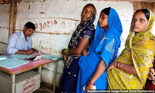 Maternity Benefits: What Centre Can Learn From Tamil Nadu, Odisha Maternity Benefits: What Centre Can Learn From Tamil Nadu, Odisha